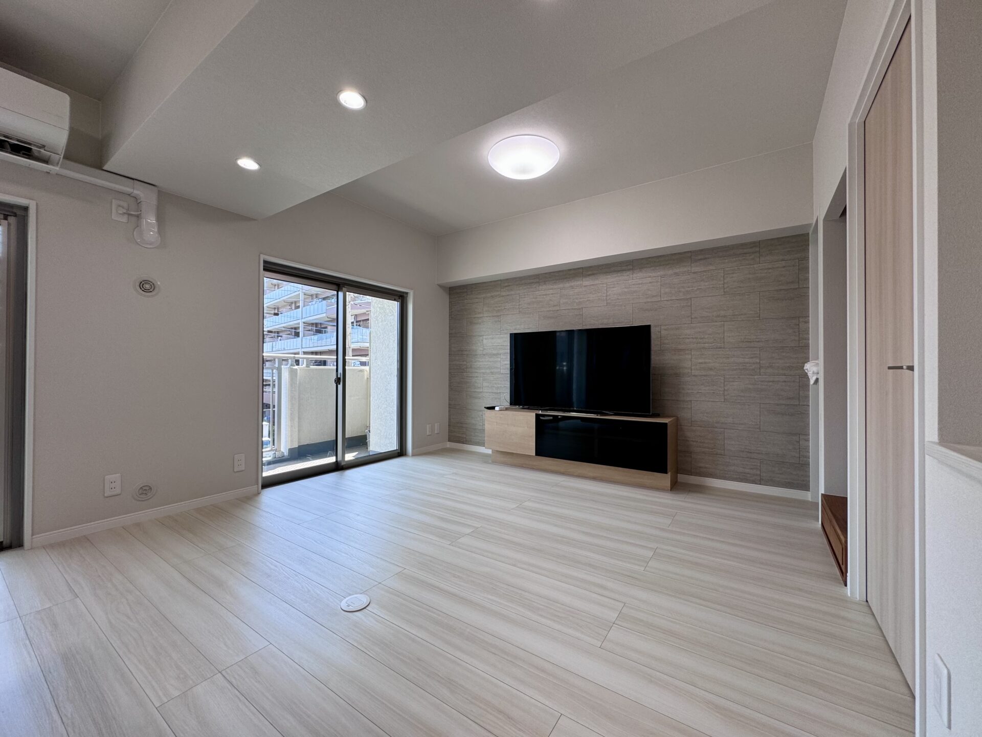 【越谷市フルリノベーション】築40年マンション 配管・設備・間取りを見直し次の世代へ引き継ぐ